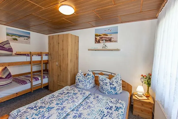 別荘 Ferienhaus Am Wiesengrund